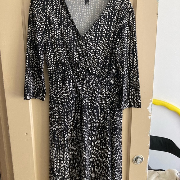 Cute Little Blue and White Dress wear me anytime - Picture 5 of 12